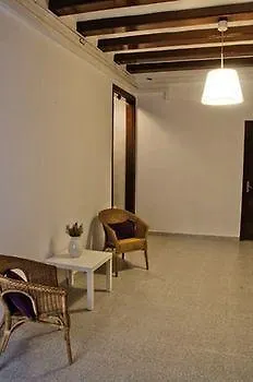Hostal Dragonfly Bcn Barselona Otel