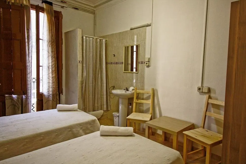 Hostal Dragonfly Bcn Barcelona Hotel
